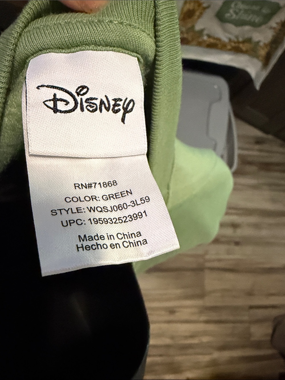 Disney 101 Dalmatians London England Sage Green Crewneck Sweater - Picture 5 of 8